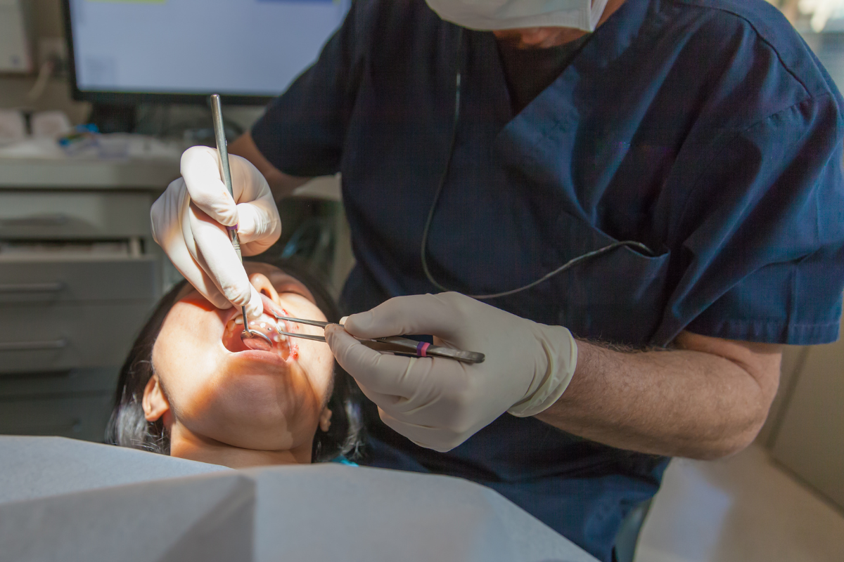 Do You Really Need an Oral Surgeon? 5 Key Signs to Watch Out For!